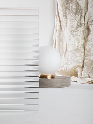 FontanaArte Table Lamp_Pallina, design by FontanaArte Design Lab